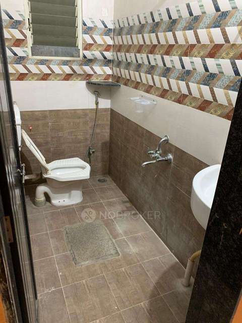 1 RK Flat for Rent  In Uruli Devachi