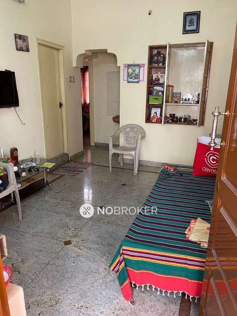 Single Room for Male In 2 BHK  In 2571, 13th Cross Road