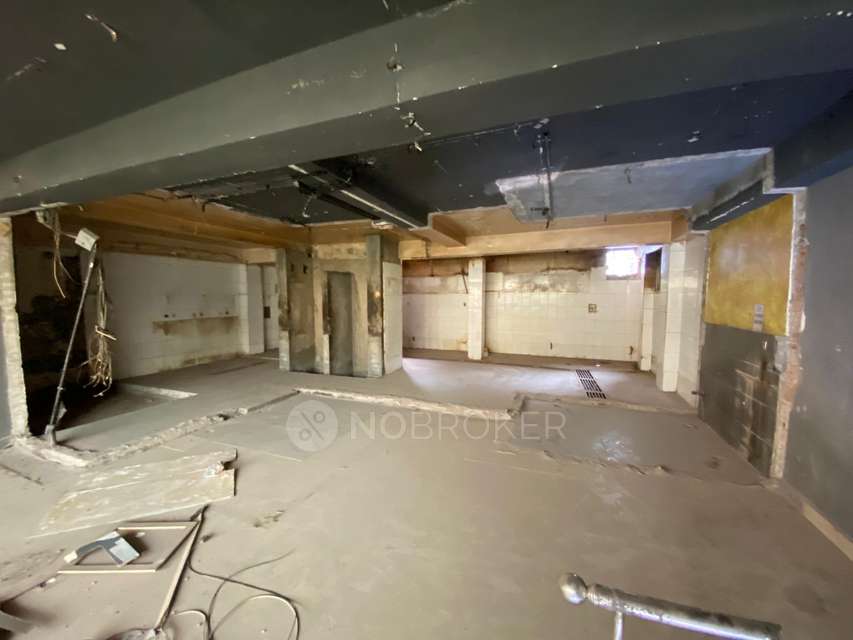 Showroom in Karol Bagh, Delhi for sale 