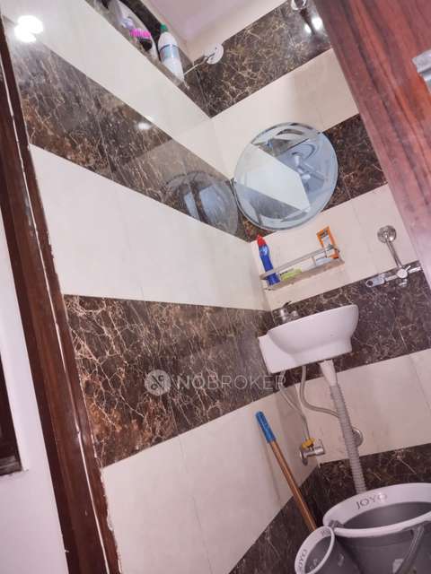 2 BHK Flat For Sale  In Govindpuri