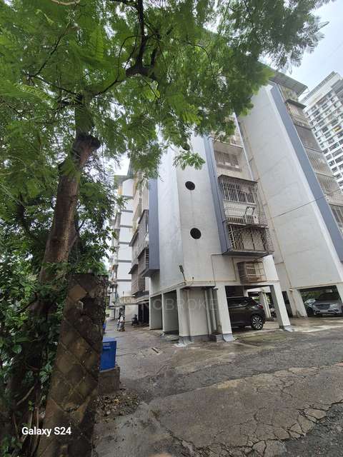 2 BHK Flat In Hermitage Housing Society For Sale  In Mira Road East