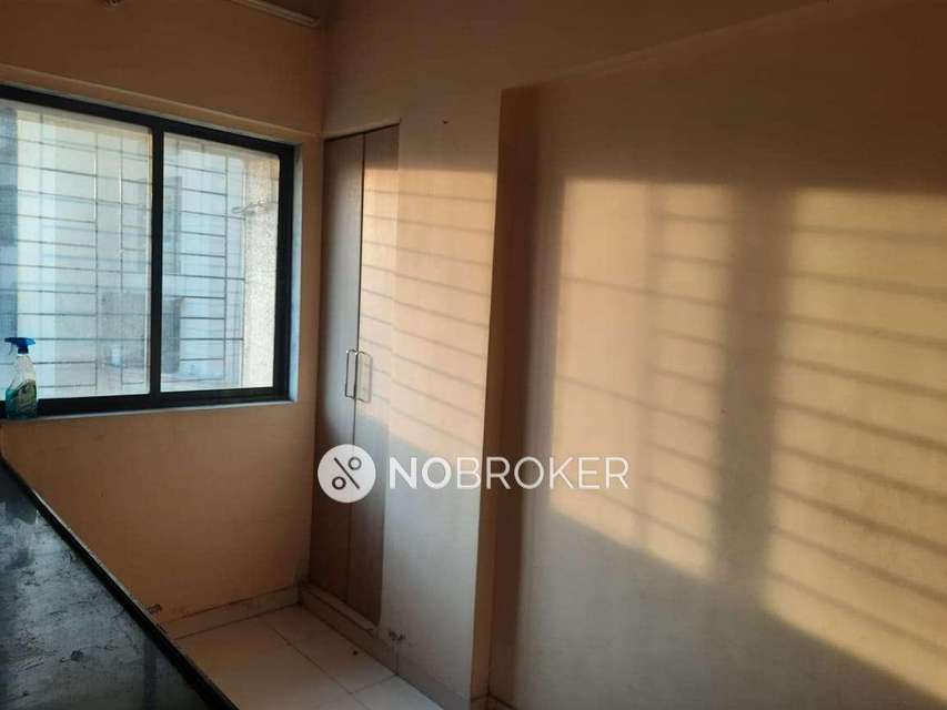 1 RK Flat In New Chandra  Chs For Sale  In Thane West