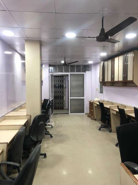 Office Space in Laxmi Nagar Metro, Delhi for Rent 