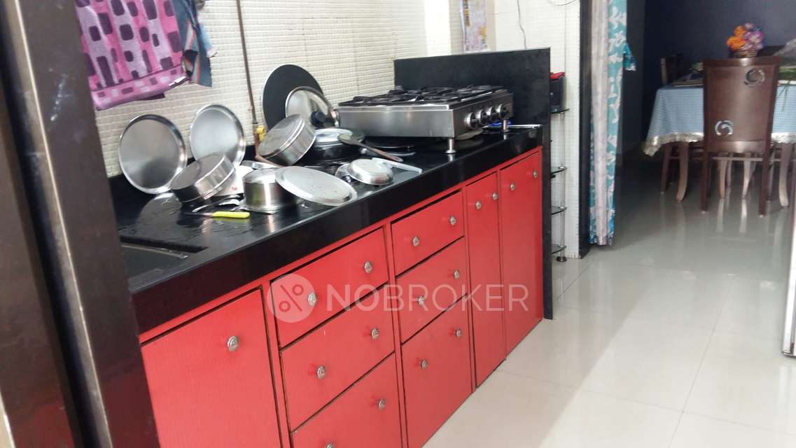 2 BHK Flat In Kingston Jewel For Sale  In Malad West