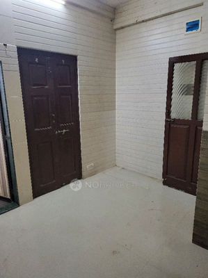 1 BHK Flat In Kolaba Castle for Rent  In Mahim