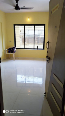1 RK Flat In Tara Niwas for Rent  In Naupada