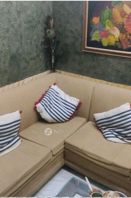 2 BHK Flat In Model Town For Sale In Model Town