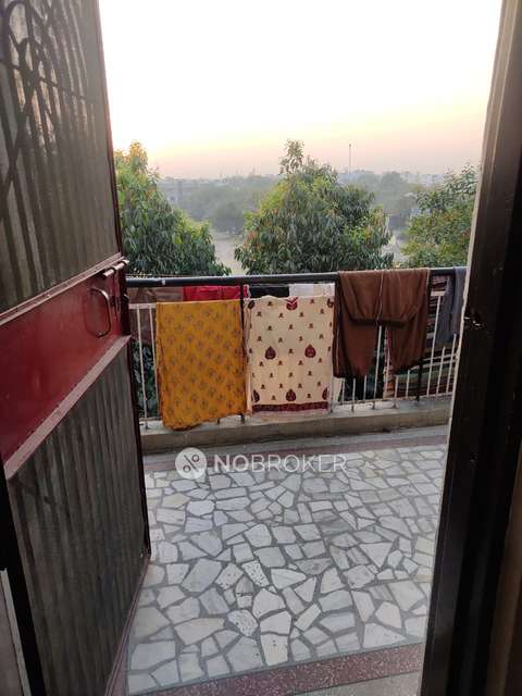 4 BHK Flat In Bank Vihar  Apartments For Sale  In Pitampura