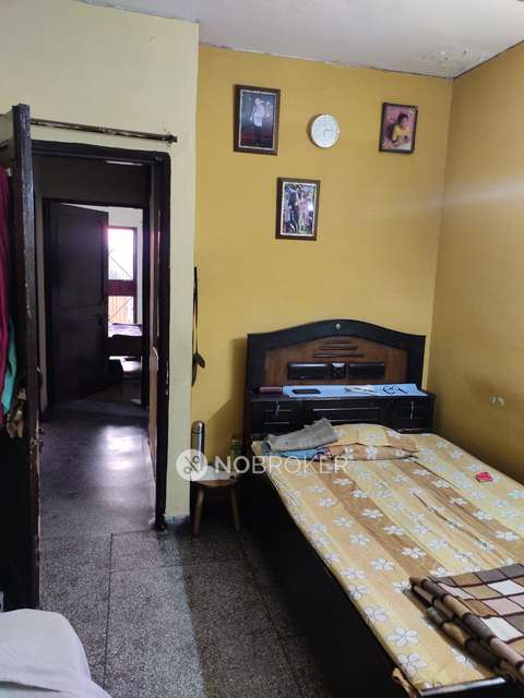 4 BHK Flat In Bank Vihar  Apartments For Sale  In Pitampura