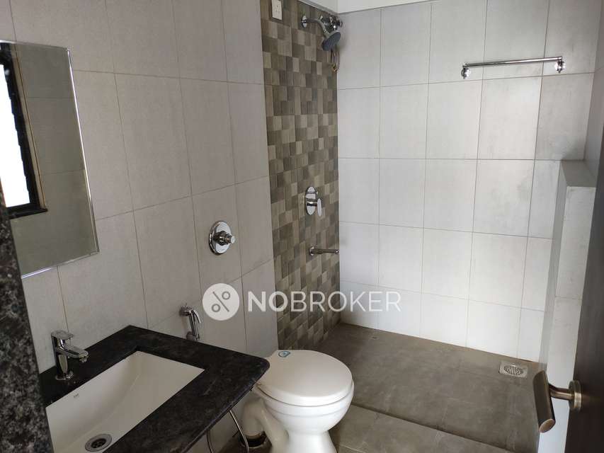 1 BHK Flat In Gera Adara for Rent In Hinjawadi,