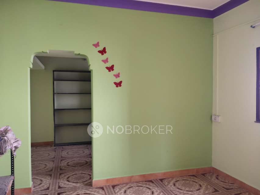 1 RK Flat In Army  Building for Rent  In Ghorpadi