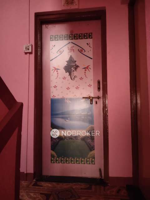 1 RK Flat In Army  Building for Rent  In Ghorpadi