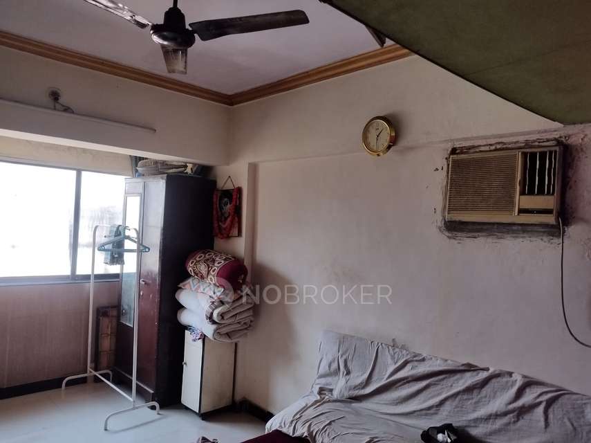 1 BHK Flat In Antariksh Chsl for Rent  In Kurla East