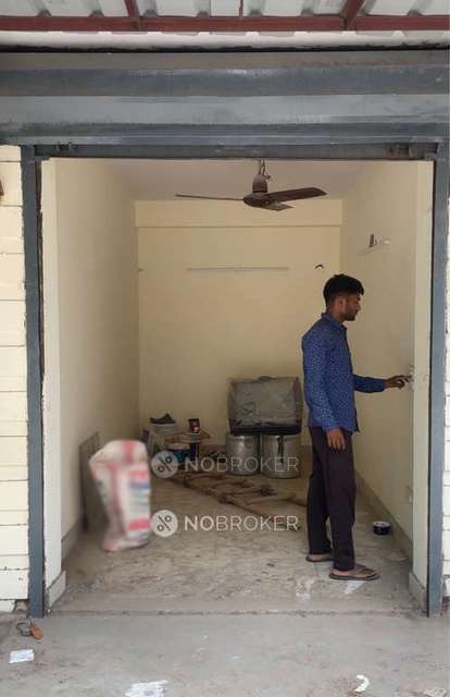 Shop in East Punjabi Bagh, Delhi for Rent 