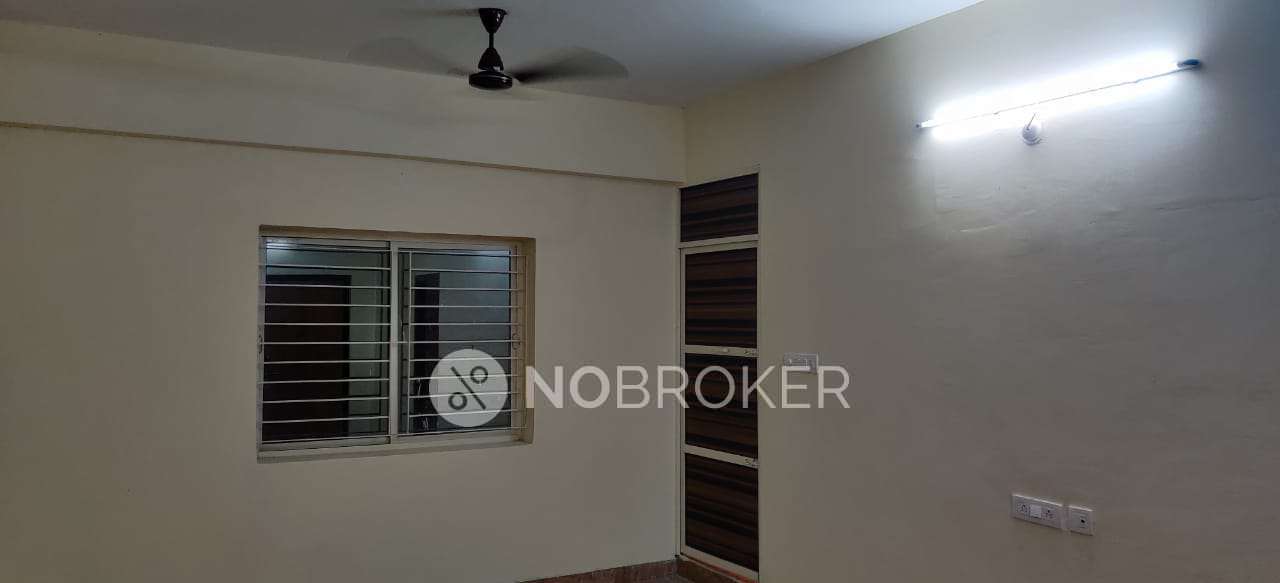 2 BHK Flat In Madhuram Apartment For Sale  In Isnapur