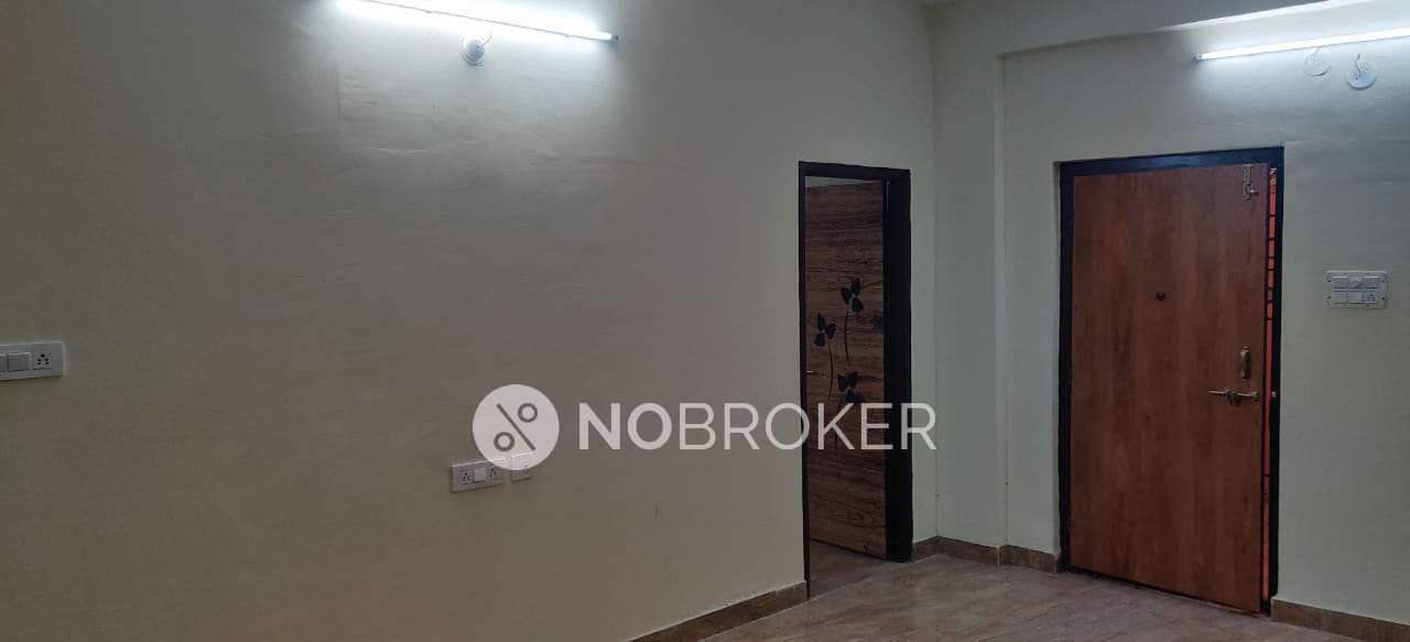 2 BHK Flat In Madhuram Apartment For Sale  In Isnapur