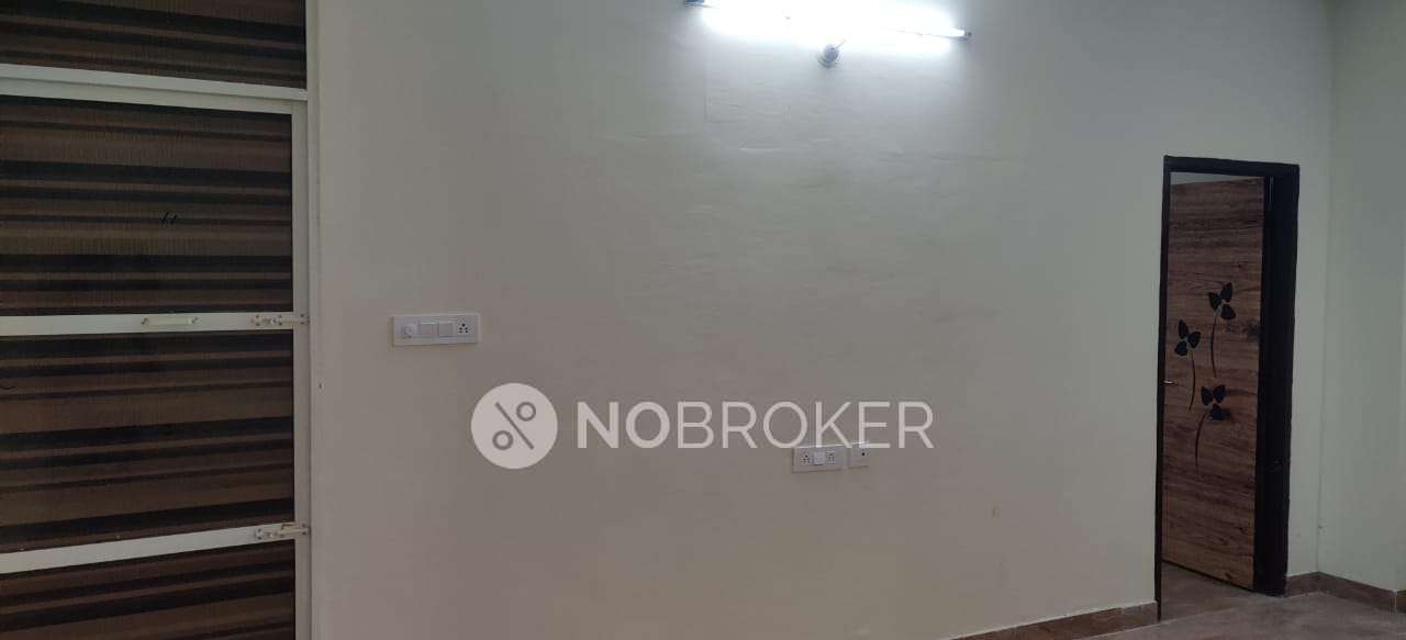 2 BHK Flat In Madhuram Apartment For Sale  In Isnapur