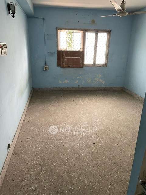 2 BHK Flat In Srinivas Appartment  For Sale  In Raja Annamalai Puram