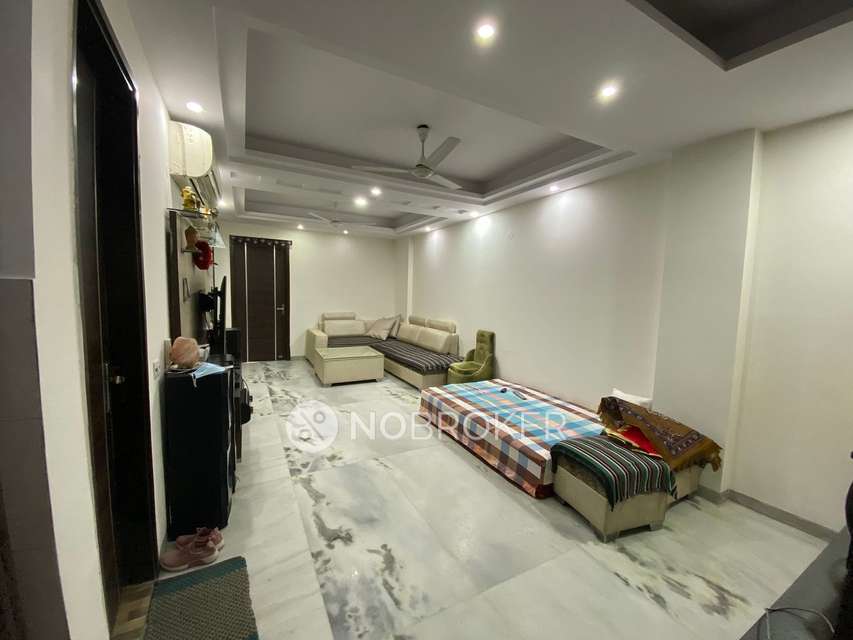 4 BHK Flat In St For Sale  In Sector 2