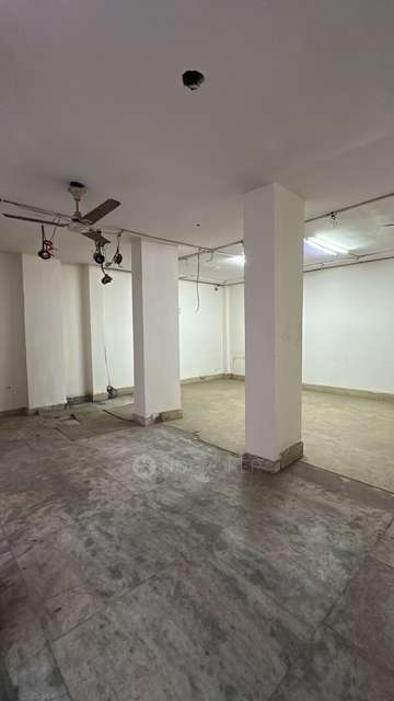 Office Space in Tilak Nagar, Delhi for Rent 