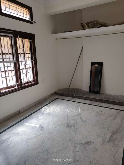 3 BHK Flat In Standalone Building  for Rent  In Sampangi Rama Nagar