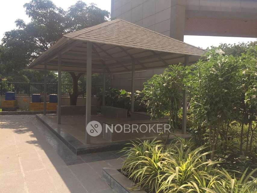 1 BHK Flat In Amanora Amanora Adreno Towers, Pune for Rent  In Amanora Adreno Towers