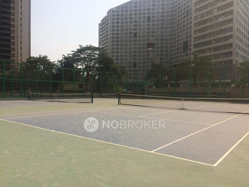1 BHK Flat In Amanora Amanora Adreno Towers, Pune for Rent  In Amanora Adreno Towers