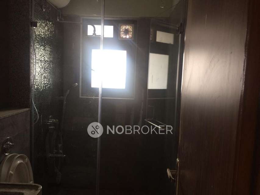 1 BHK Flat In Amanora Amanora Adreno Towers, Pune for Rent  In Amanora Adreno Towers