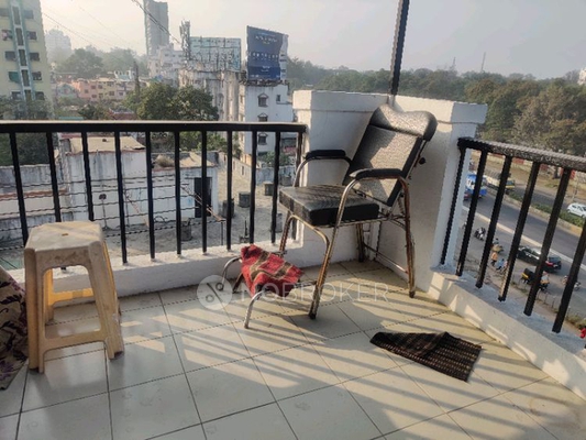 1 BHK Flat In Silver Chambers for Rent In Waduwadi