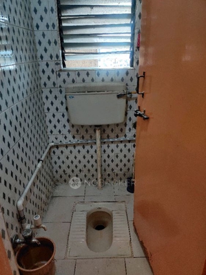 1 BHK Flat In Silver Chambers for Rent In Waduwadi