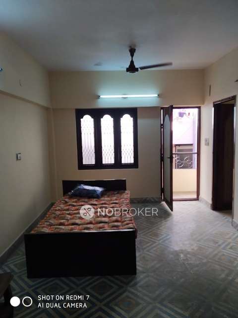 1 BHK Flat for Rent  In Mount Road