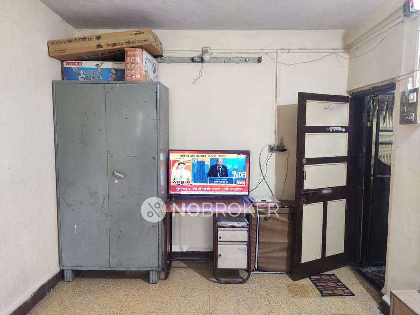 1 BHK Flat In Dhanlaxmi Chs For Sale  In Dombivali West