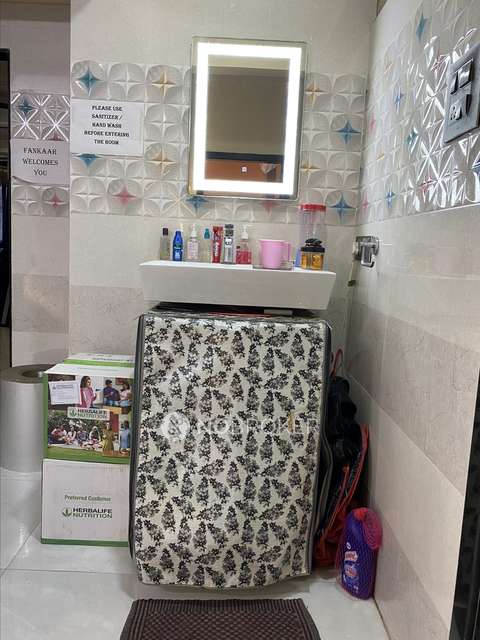 1 BHK Flat In Darshan Tower For Sale  In Thane West