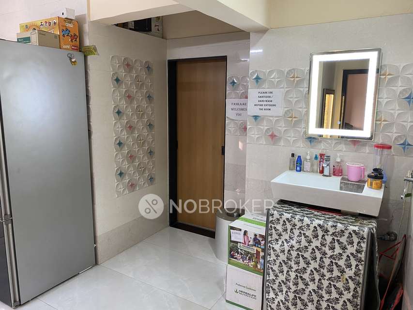 1 BHK Flat In Darshan Tower For Sale  In Thane West