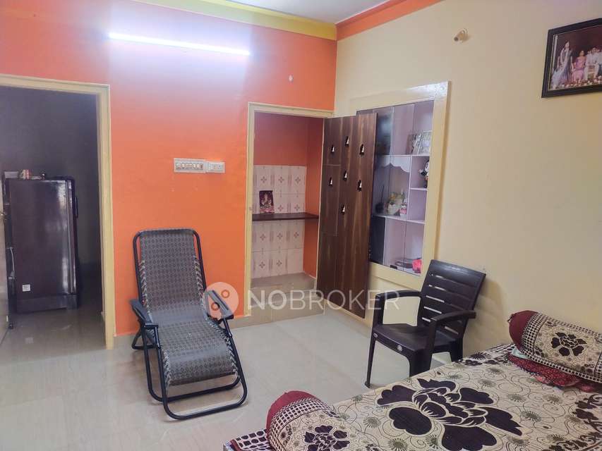 2 BHK Flat In Standalone Building  for Rent  In Lbs Nagar