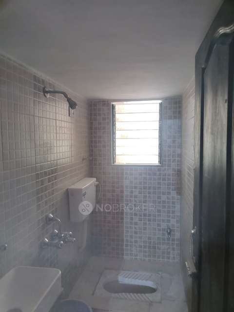 2 BHK Flat In Shree Krishna Heights For Sale  In Hendre Pada