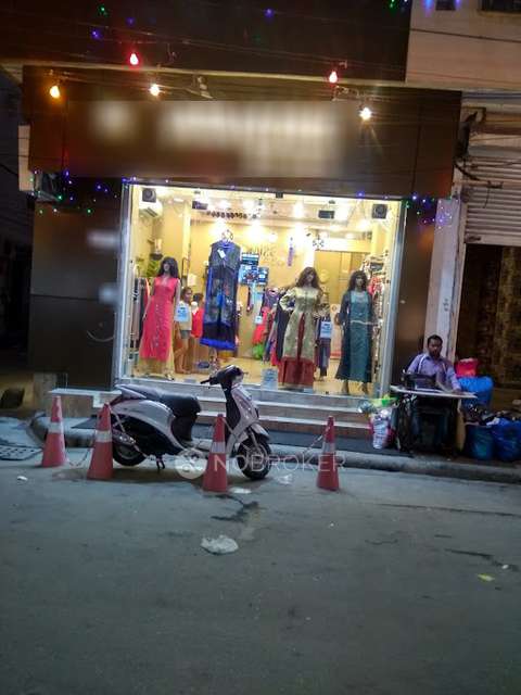 Showroom in Kamla Nagar, Delhi for sale 