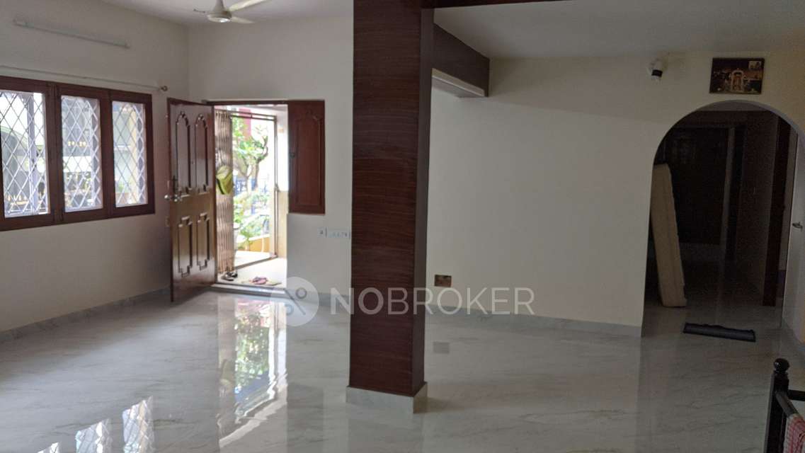 4 BHK Flat In Ashraya Apartment For Sale  In Ganesha Block, Sultanpalya