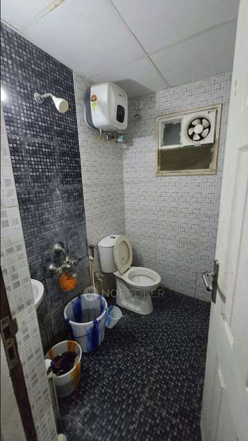 2 BHK Flat In Urban Tree Oakwood For Sale  In Karapakkam