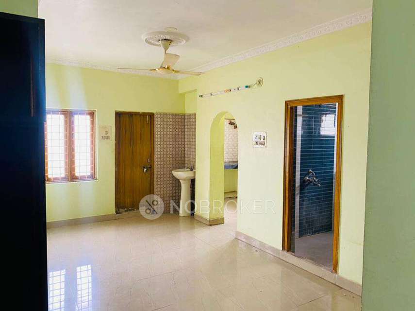 2 BHK Flat In Shashank Residency For Sale  In Tarnaka