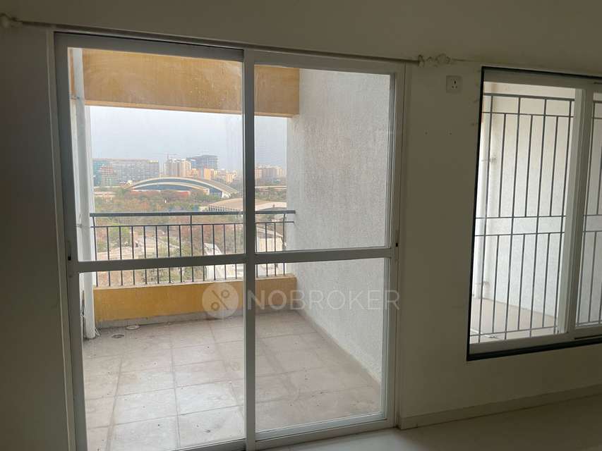 2 BHK Flat In Pristine Equilife Homes for Rent  In Mahalunge