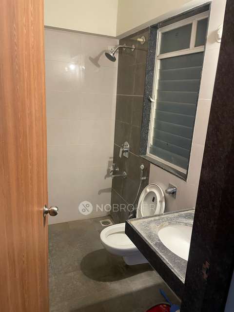 2 BHK Flat In Pristine Equilife Homes for Rent  In Mahalunge