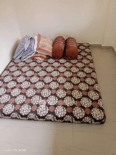 1 BHK Flat In Poddar Navjeevan For Sale  In Poddar Navjeevan Housing Society