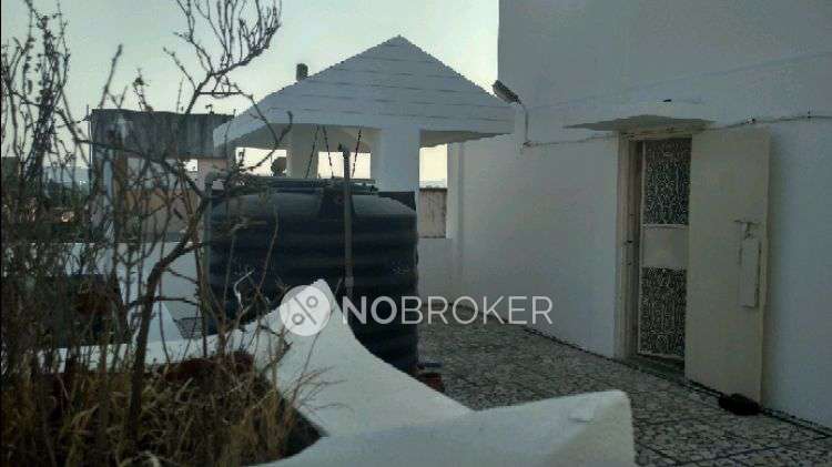 2 BHK Flat In Shivpratap Society for Rent  In Shivpratap Society