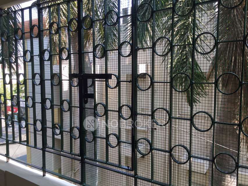 2 BHK Flat In Arunachalam Apartments, K K Nagar For Sale  In K. K. Nagar