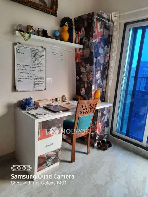 2 BHK Flat In Platinum Towers For Sale  In Andheri West