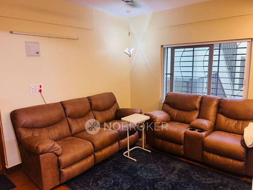 2 BHK Flat In Sri Sai Nivas Apartment  For Sale  In Yelahanka