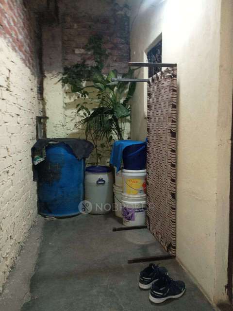 Plot For Sale  In Self In Sangam Vihar