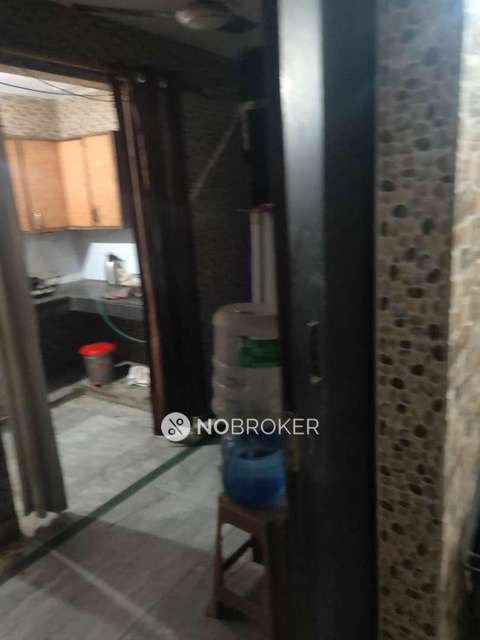 2 BHK Flat For Sale  In Janakpuri