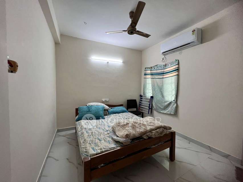 1 BHK Flat In Srinivasa Apartment For Sale  In Choolaimedu